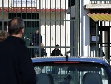 Bίντεο: Εκτός φυλακών ο Ριχάρδος για την υπόθεση λαθρεμπορίου χρυσού: «Θέλω να πάω σ’ αυτούς που μ’ αγαπάνε»